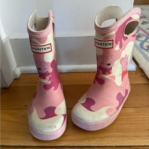 Hunter Pink and Cream Kids Peppa Pig Rain Boots